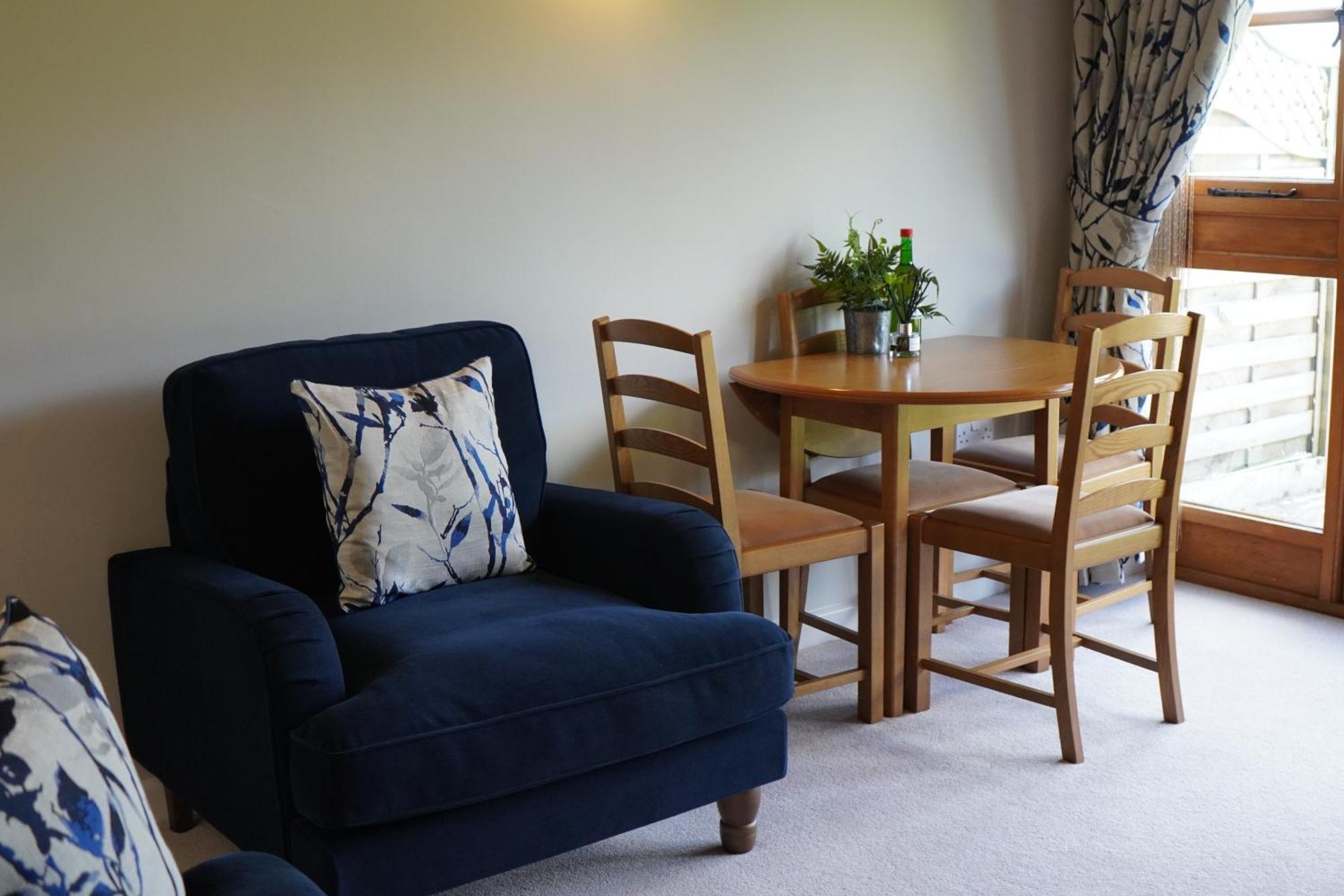 Hook Farm Cottages Royal Wootton Bassett Extérieur photo